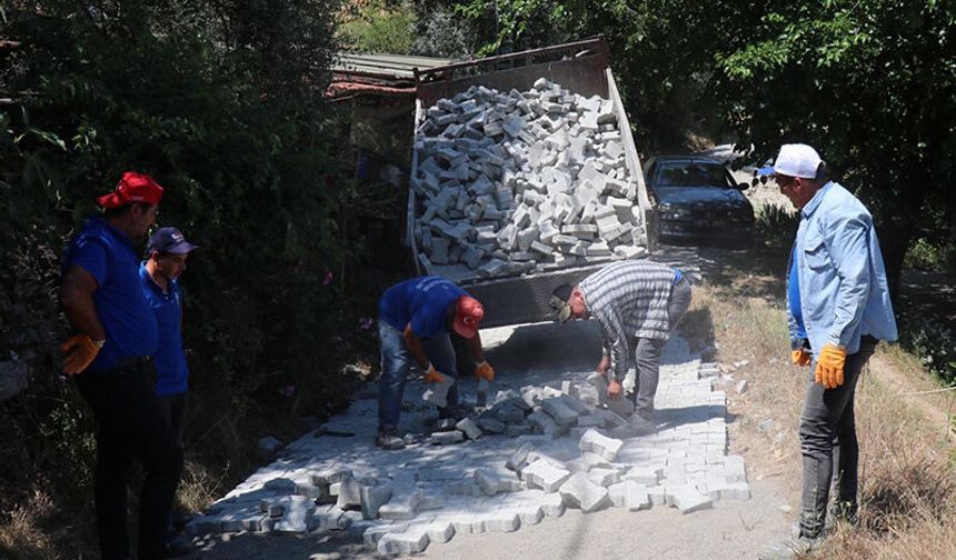 Güvenir Mahallesi’nde parke taşı çalışmaları tamamlandı