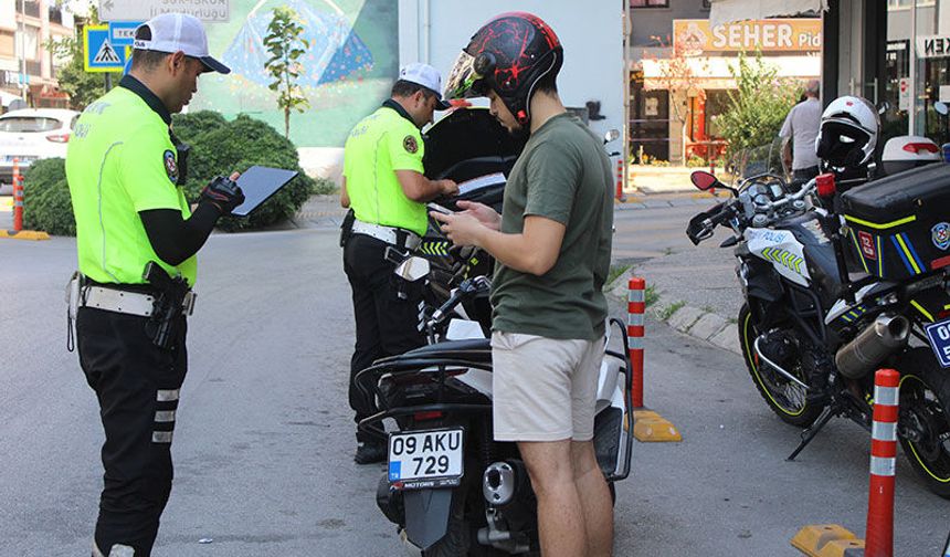 Aydın’da motosiklet sürücüleri denetlendi