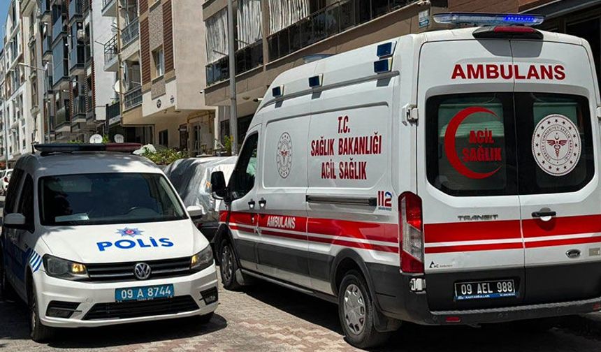 Yaşlı kadın evde ölü bulundu