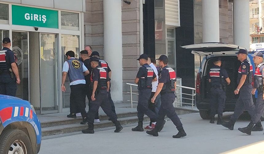 Kuşadası’nda suç makineleri yakalandı
