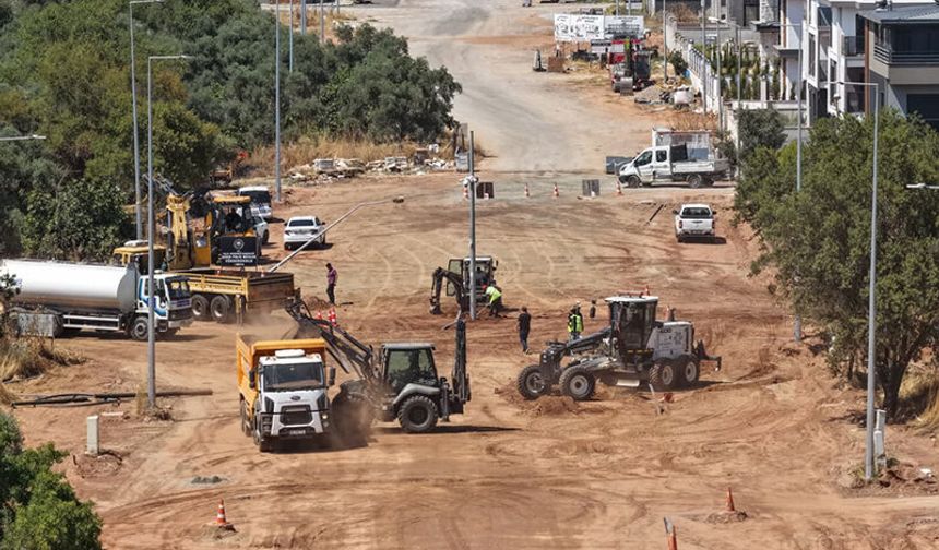 Büyükşehir'den Efeler’de yol yapım çalışması