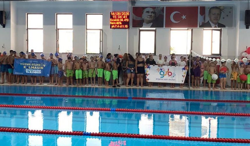 Söke'de çocuklar yüzme eğitimini başarıyla tamamladı