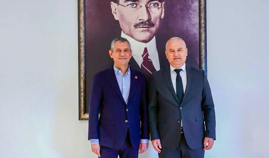 Başkan Kıvrak YENİ Parti'ye üye oldu
