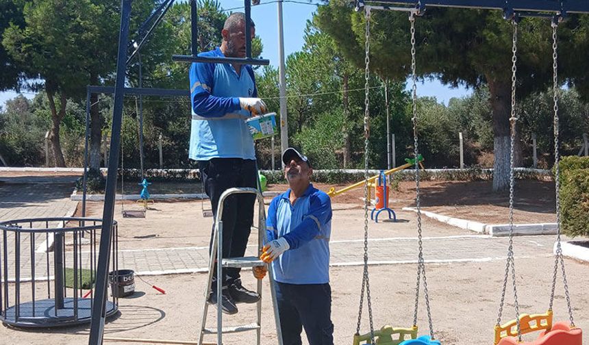 Didim Belediyesi parklarda çalışmalarını sürdürüyor