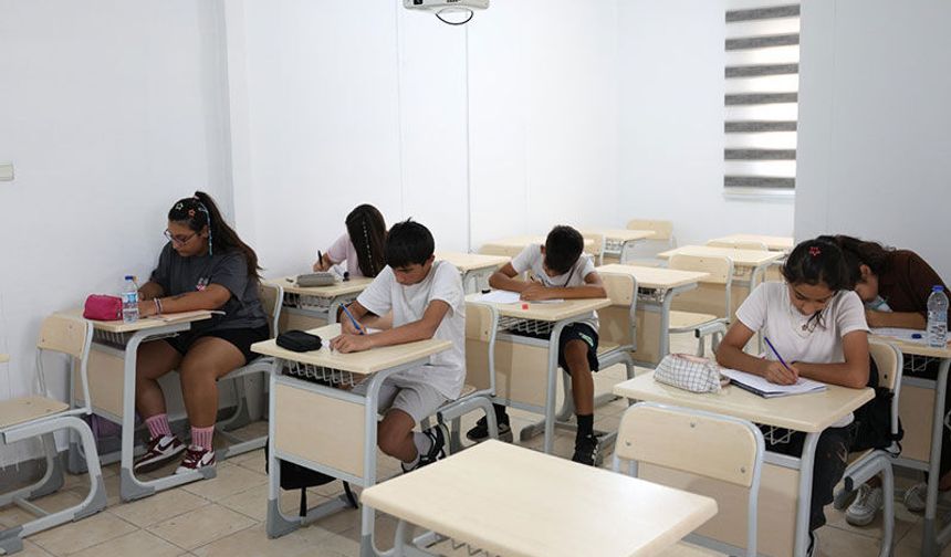 Didim Belediyesi Eğitim Destek Atölyesi’nde matematik eğitimi