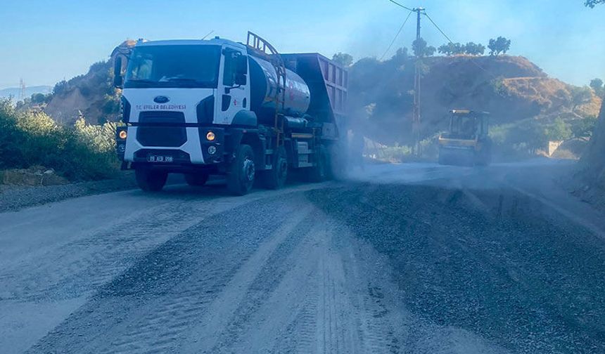 Efeler Belediyesi yol yenileme çalışmalarına devam ediyor