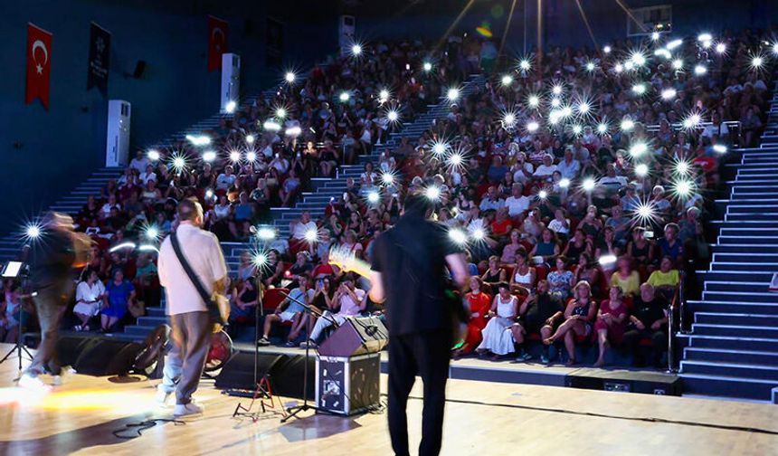 Başkan Çerçioğlu’ndan Didim’de yaz konseri