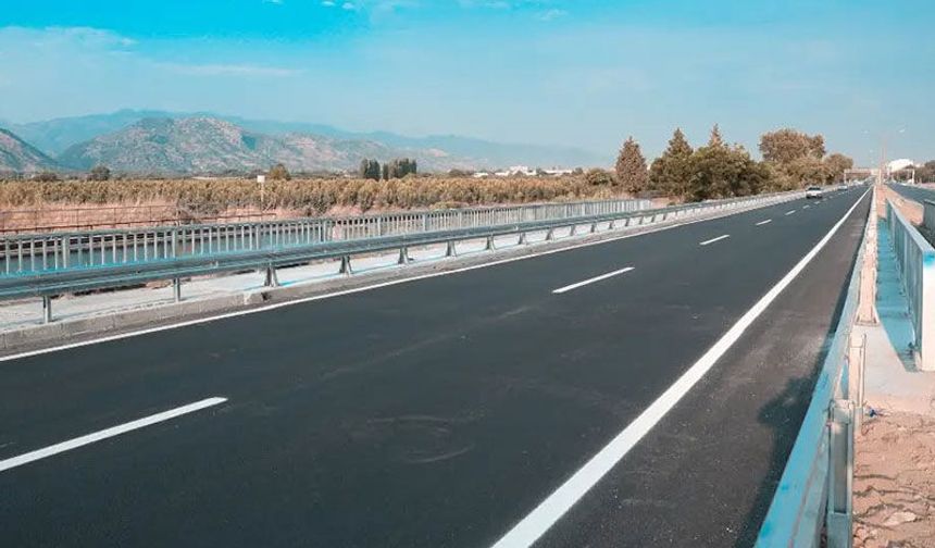 İncirliova'da ulaşımı kolaylaştıracak köprü hizmete açıldı