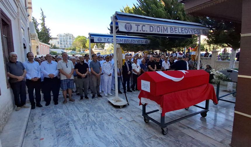 Aydınlı Kıbrıs Gazisi askeri törenle son yolculuğuna uğurlandı