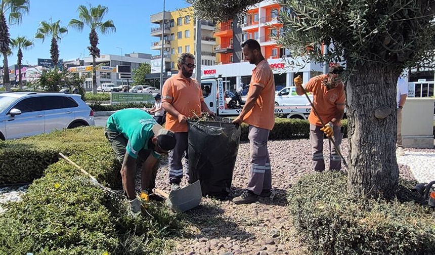 Kuşadası’nda yeşil alanlar için yoğun mesai
