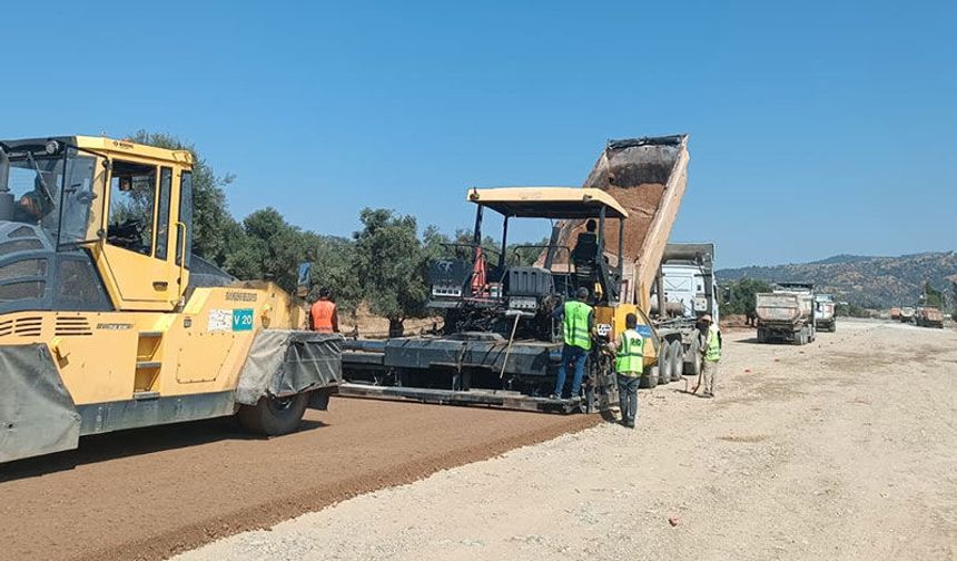 Büyükşehir Belediyesi 17 ilçede sahada