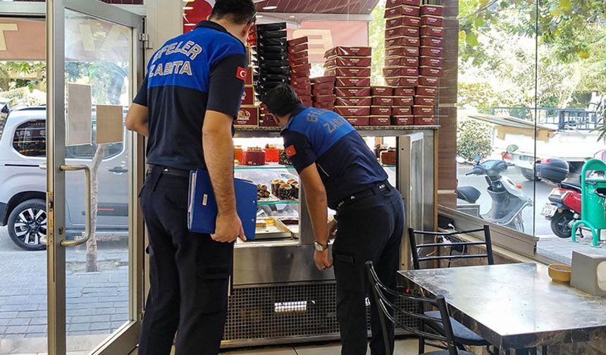 Efeler zabıtasından denetim