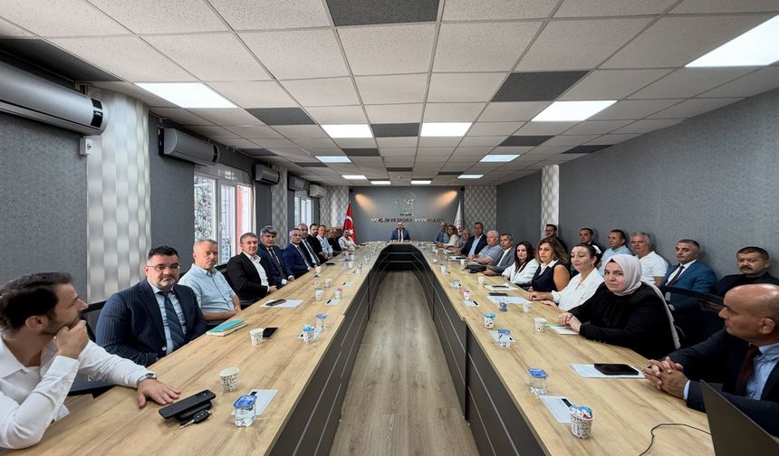 Gençlik ve Spor İl Müdürlüğü'nde Koordinasyon Toplantısı Gerçekleştirildi