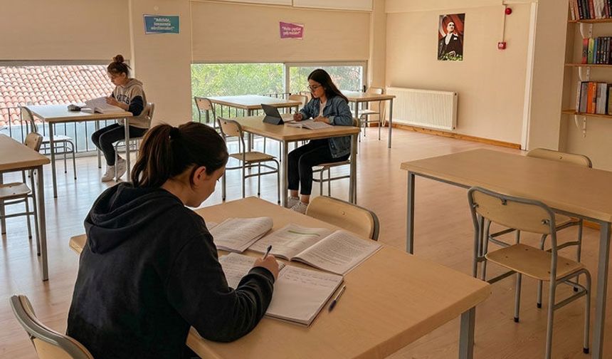 Efeler'in misafirhanesinde yarı fiyatına konaklama imkanı