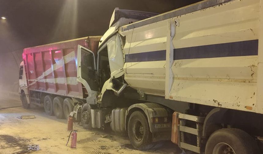 Aydın- İzmir Otobanında TIR’lar birbirine girdi
