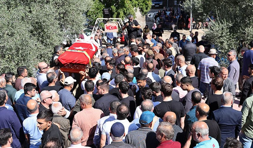 Aydınlı üniversite öğrencisi son yolculuğuna uğurlandı