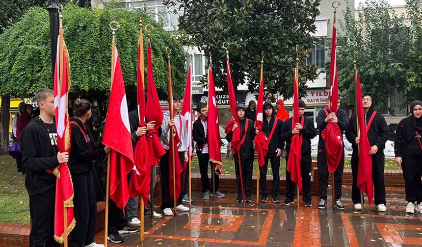 Nazilli'de önlemsiz 29 Ekim töreni