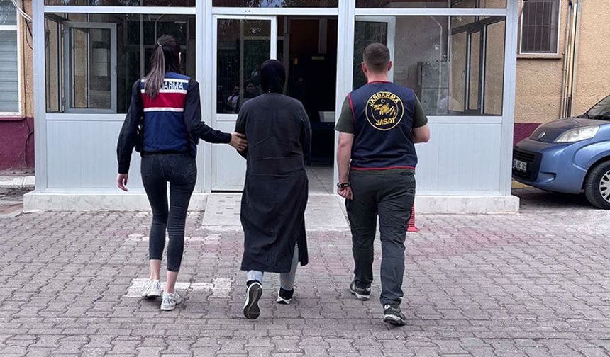 Aydın’da aranan 2 kişi yakalandı