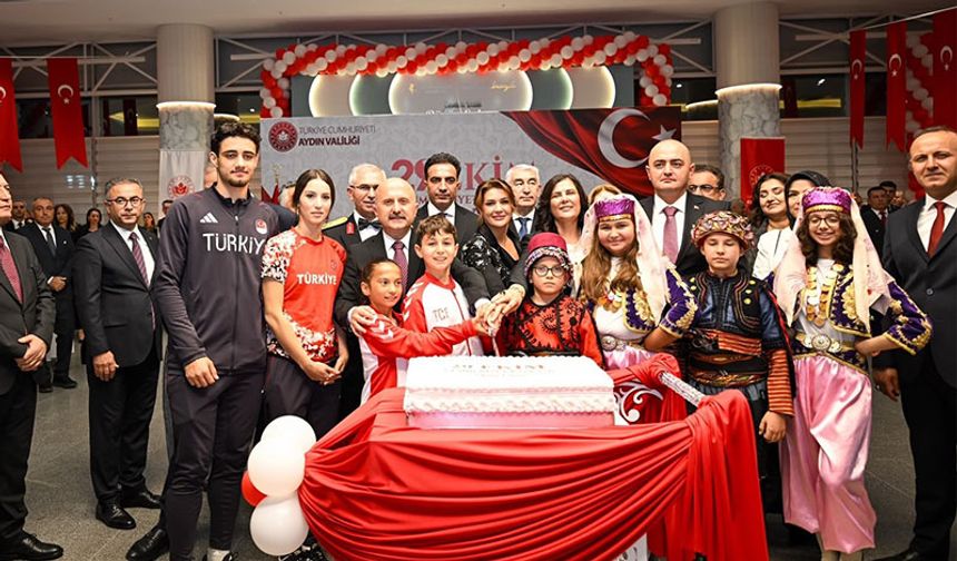 Aydın’da, Cumhuriyet Resepsiyonu gerçekleştirildi
